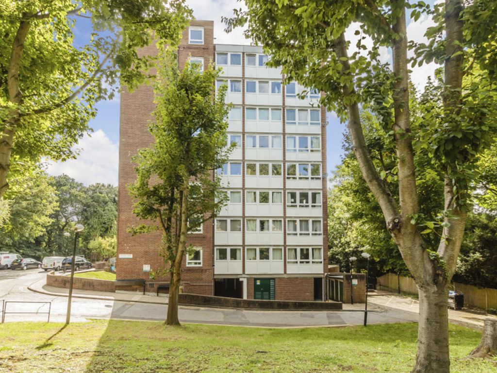 Crystal Court, College Road, London SE19  