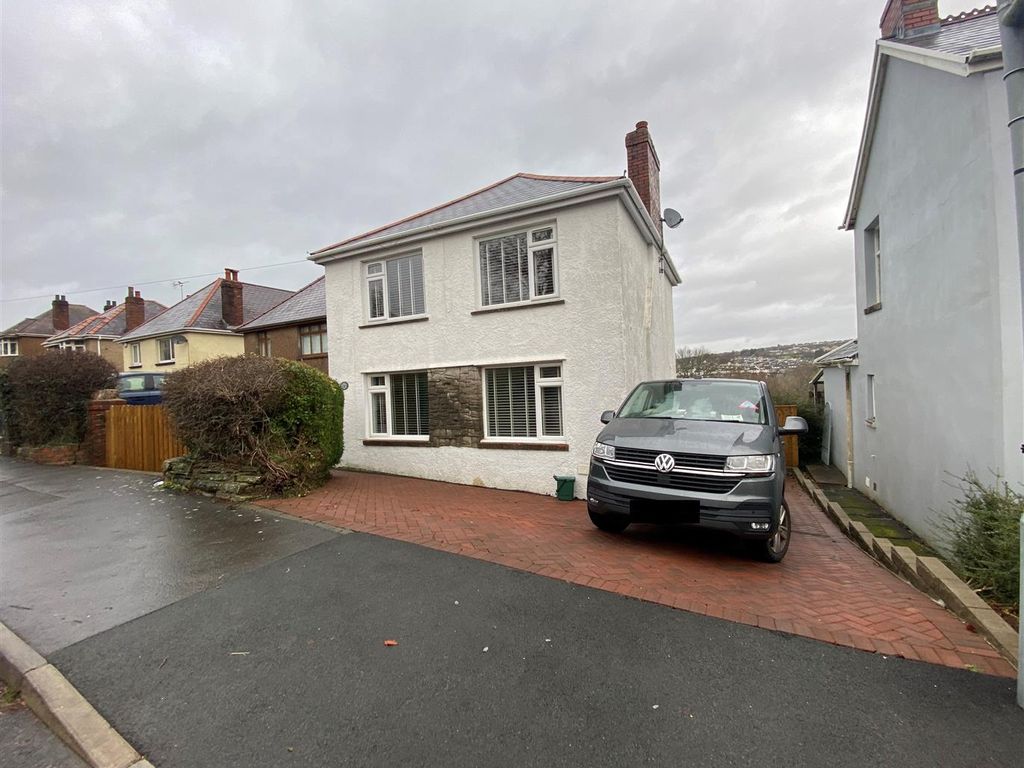3 bed detached house for sale in Gower Road, Upper Killay, Swansea SA2
