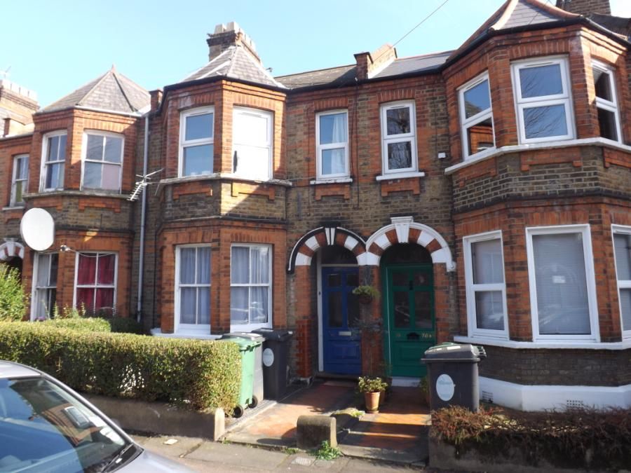 1 bed flat for sale in Edward Road, Walthamstow, London, ` E17 Zoopla