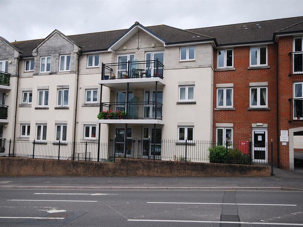 1 bed flat for sale in Minster Court, West Street, Axminster EX13, £95,000 Zoopla