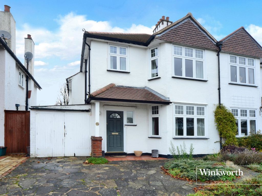 3 bed semidetached house for sale in Devon Road, Cheam, Sutton SM2, £
