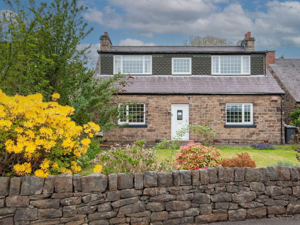 3 bed semidetached house for sale in Holymoor Road, Holymoorside S42