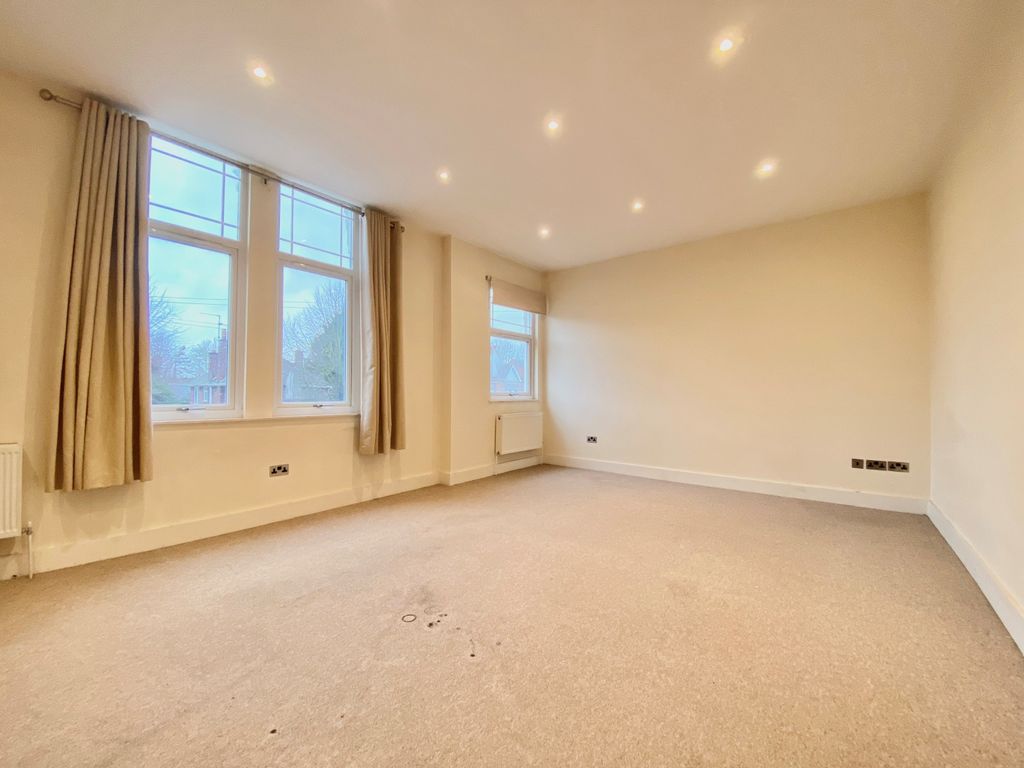 Fletton Avenue, Peterborough, Cambridgeshire PE2  