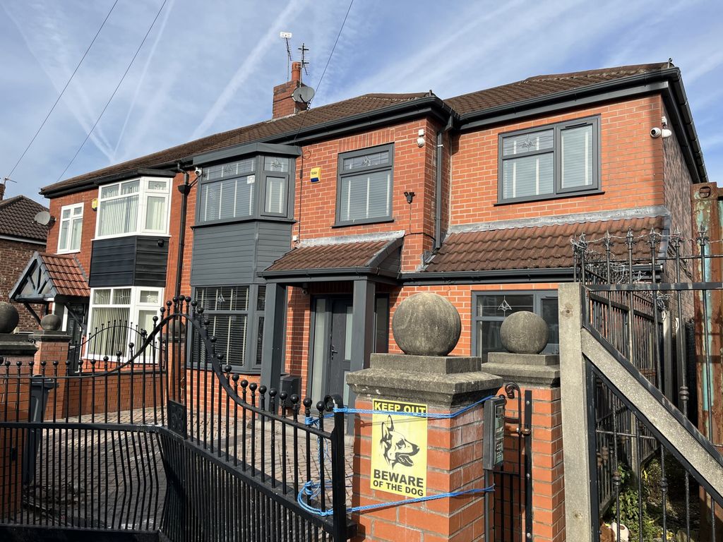 3 bed semidetached house for sale in Bamford Street, Clayton M11, £