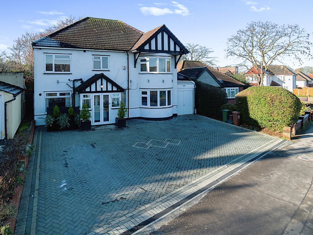 5 bed detached house for sale in Mollison Drive, Wallington SM6 Zoopla