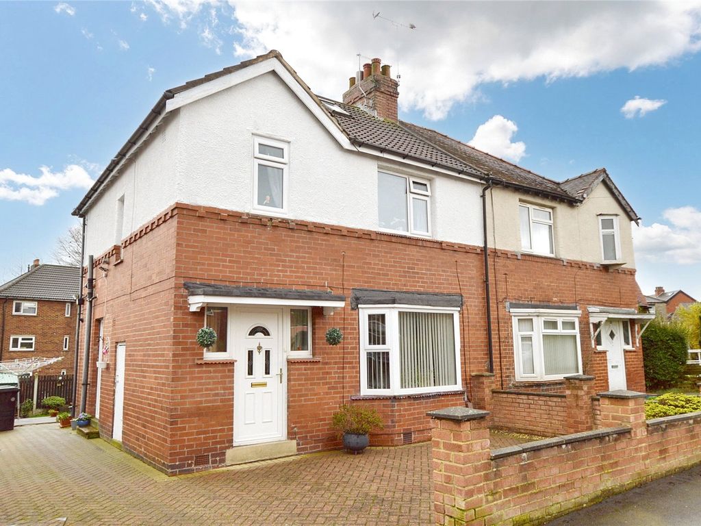 3 bed semidetached house for sale in South Drive, Farsley, Pudsey, West Yorkshire LS28, £
