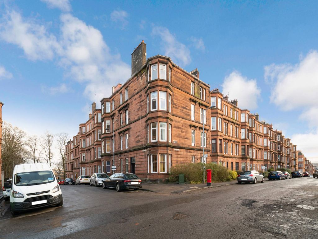 1 bed flat for sale in 3/1, 21 Laurel Place, Thornwood, Glasgow G11, £