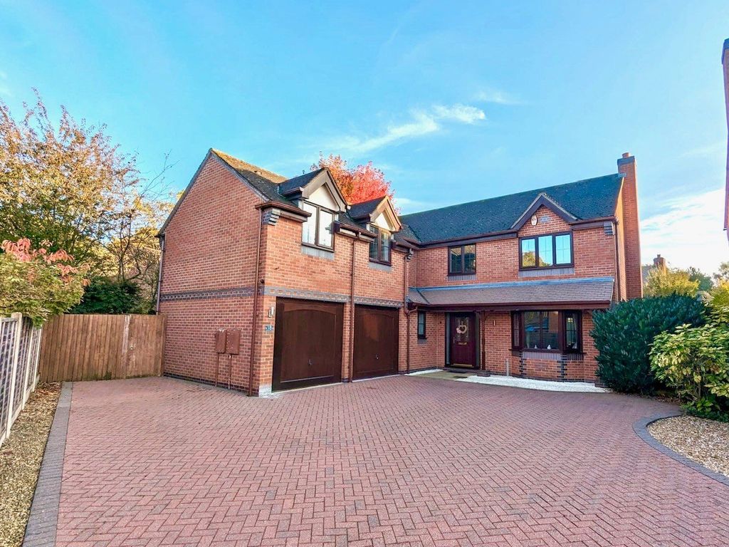 5 bed detached house for sale in Goldcrest Grove, Apley, Telford TF1, £