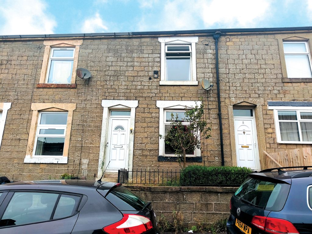 3 bed terraced house for sale in Seldon Street, Colne BB8, £15,000 Zoopla