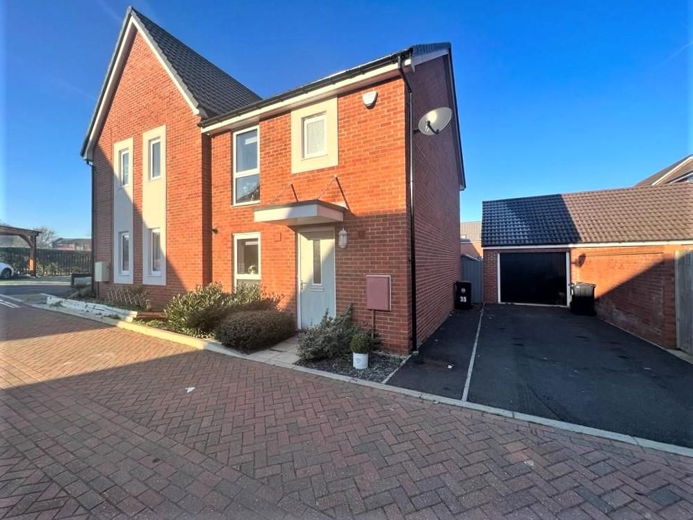 3 bed semidetached house for sale in Oatley Way, Bristol BS16 Zoopla