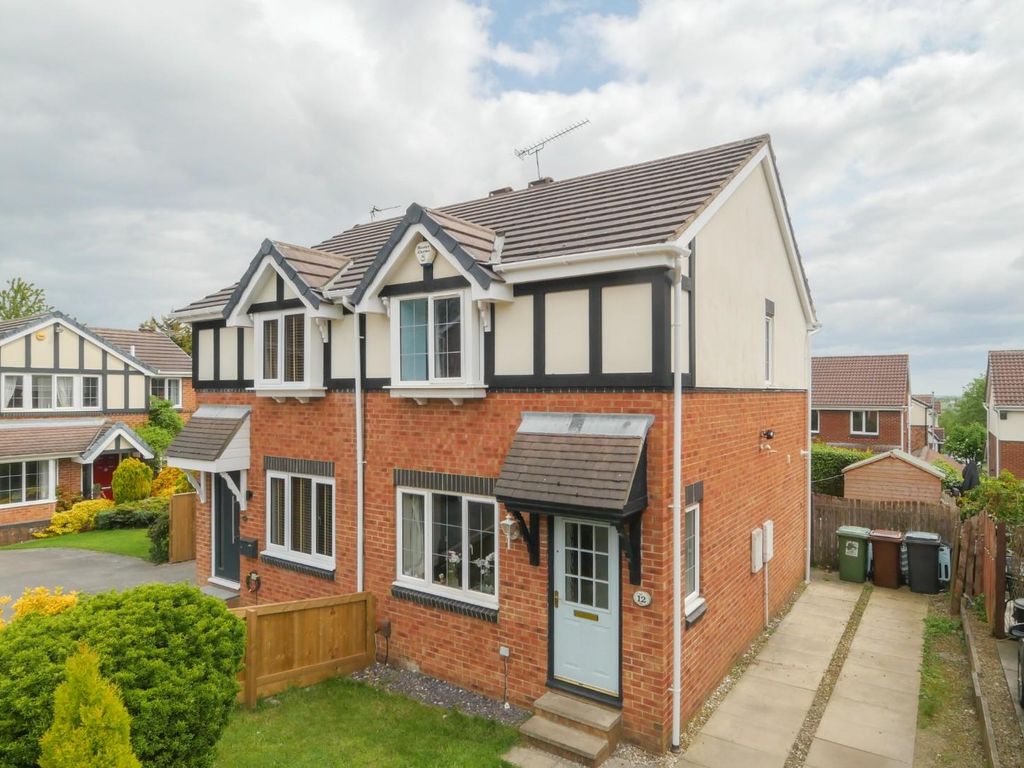 2 bed semidetached house for sale in Camberley Close, Pudsey LS28 Zoopla