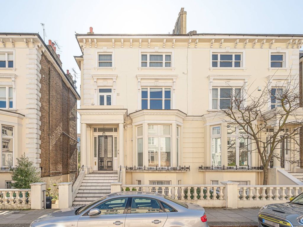4 bed flat for sale in Belsize Park, Belsize Park, London NW3 Zoopla