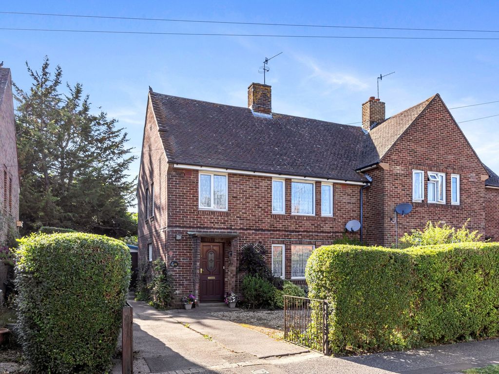4 bed semidetached house for sale in Shooting Field, Steyning BN44, £