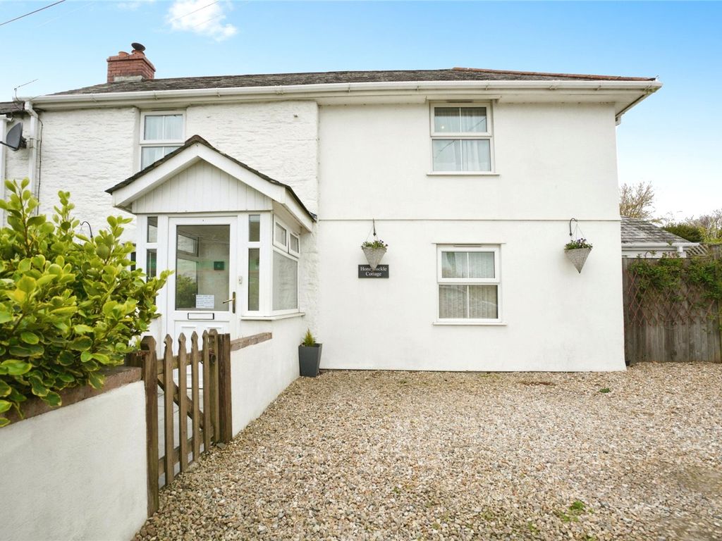 3 bed end terrace house for sale in Valley Truckle, Camelford, Cornwall