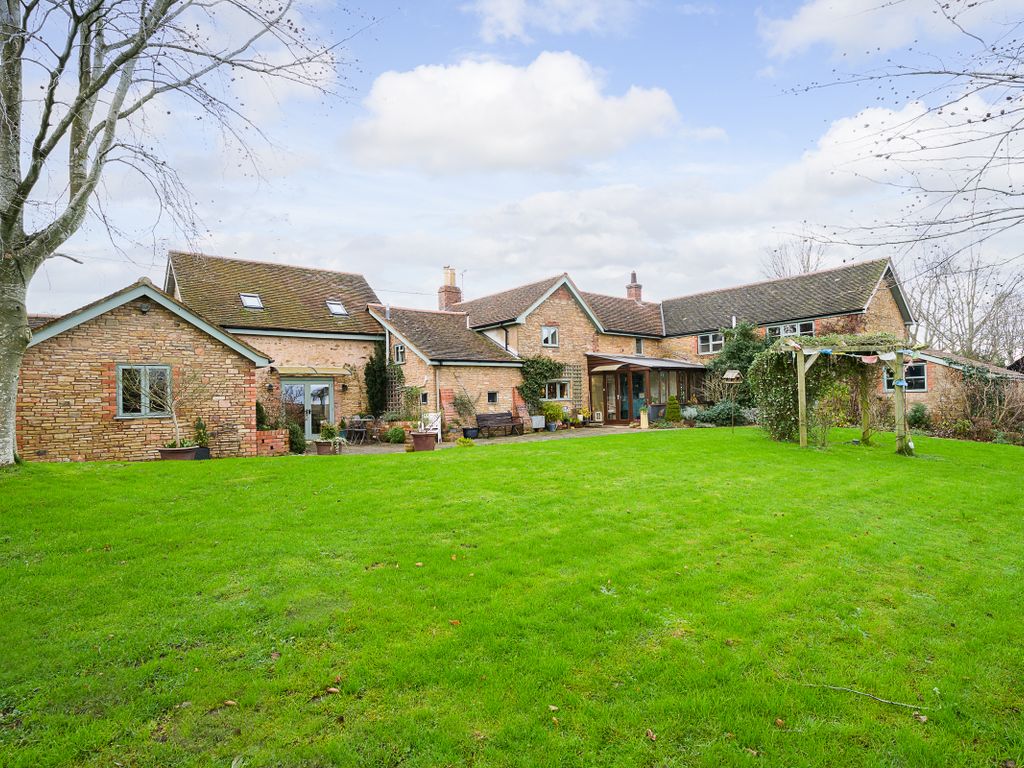 5 bed detached house for sale in Briery Hill Lane, Kilcot, Newent GL18