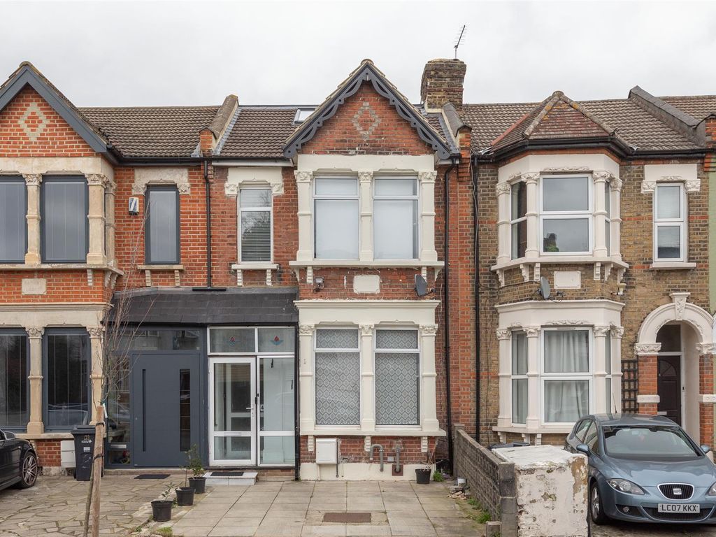 6 bed property for sale in Lonsdale Road, London E11, £945,000 Zoopla