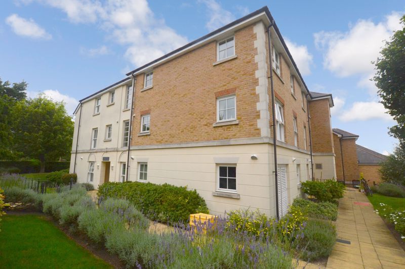 1 bed flat for sale in Nelson Court, Gravesend DA12 Zoopla
