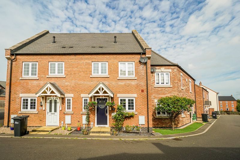 3 bed semidetached house for sale in 25 Lavender Way, Tutbury, Burton