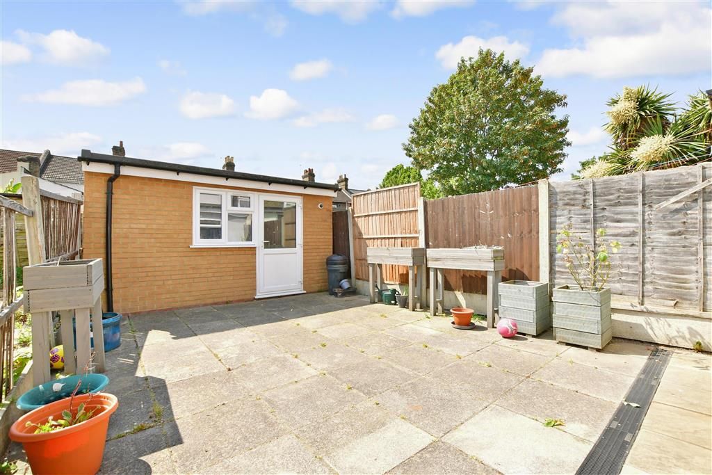 5 bed terraced house for sale in Outram Road, East Ham, London E6 Zoopla