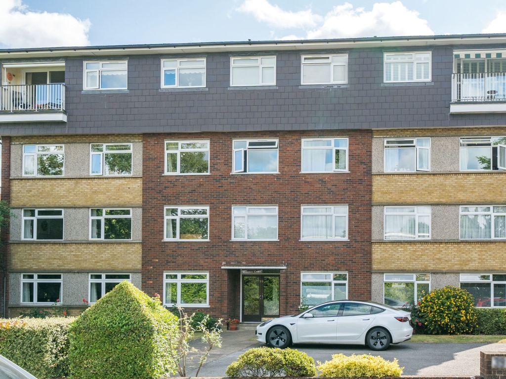 2 bed flat for sale in Wickham Road, Beckenham BR3 Zoopla