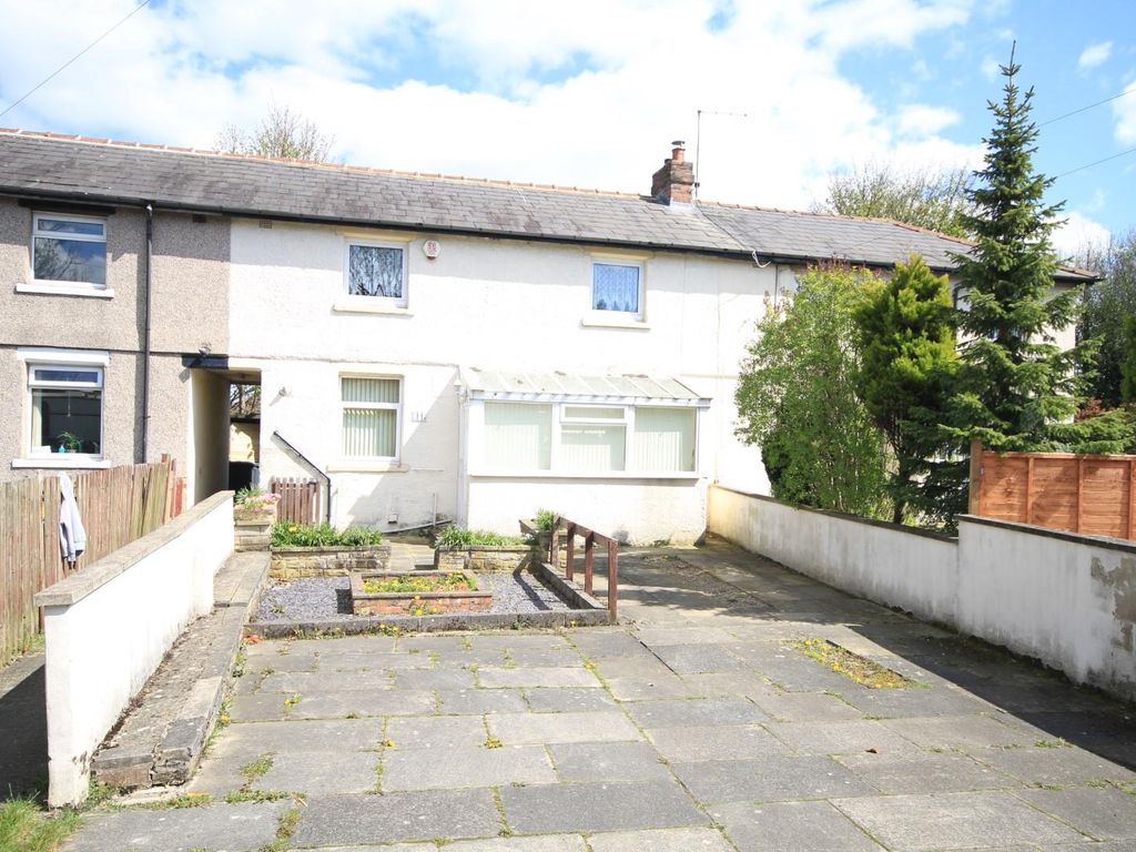 3 bed town house for sale in Wharncliffe Crescent, Eccleshill, Bradford