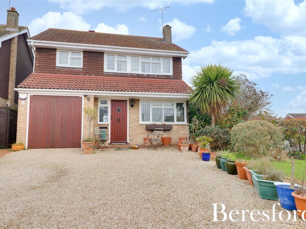 3 bed detached house for sale in Fairfield, Ingatestone CM4 Zoopla