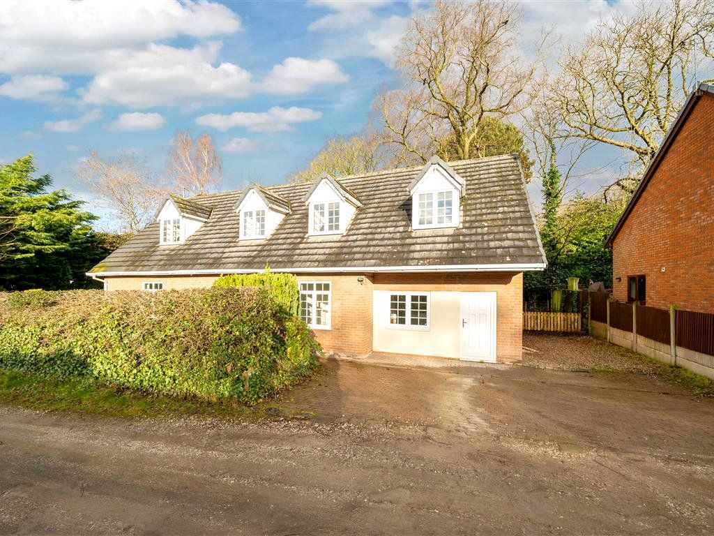 4 bed bungalow to rent in Newton Road, Lowton, Warrington, Greater Manchester WA3, £1,200 pcm