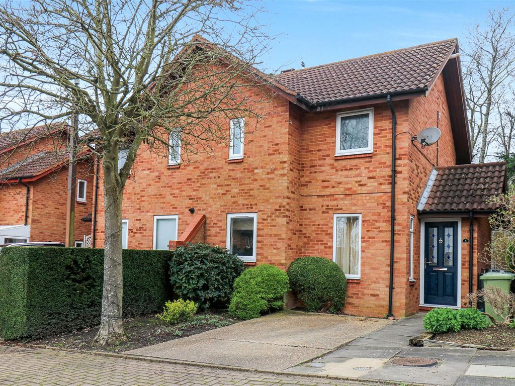 3 bed semidetached house for sale in Aynho Court, Great Holm, Milton Keynes MK8, £279,995 Zoopla