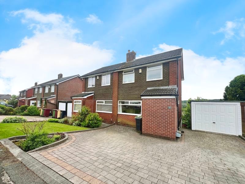 3 bed semidetached house for sale in Little Stones Road, Egerton