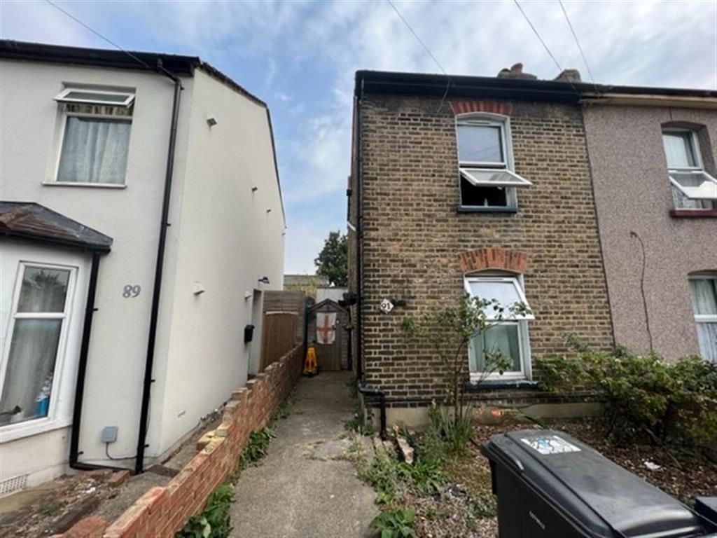 3 bed semidetached house for sale in Stanley Road, Croydon, Surrey CR0