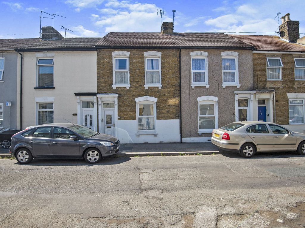 3 bed terraced house for sale in Ranelagh Road, Sheerness ME12 Zoopla