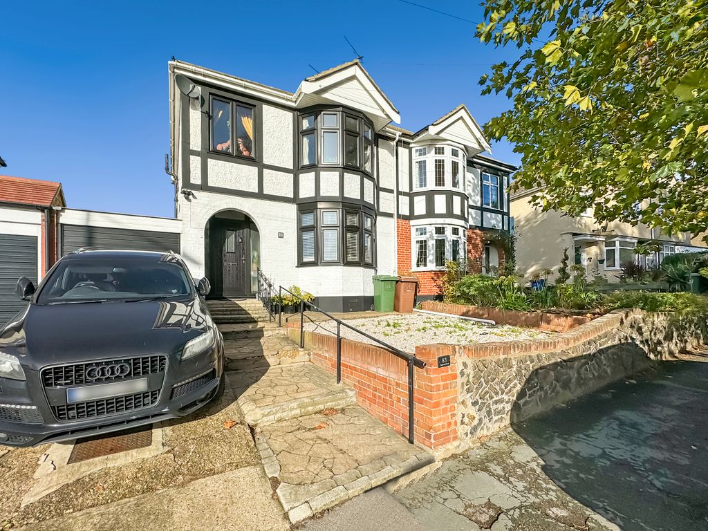 3 bed semidetached house for sale in Chadwell Road, Grays RM17, £