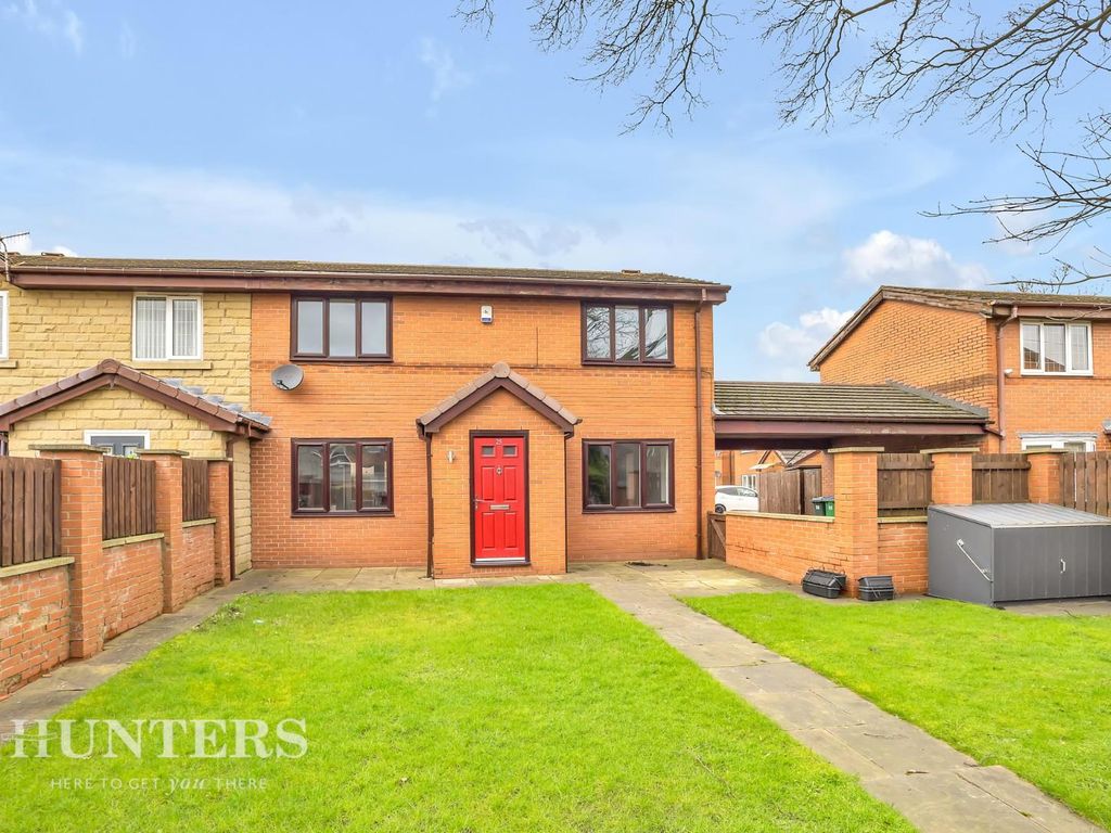 3 bed semidetached house for sale in Town House Road, Littleborough