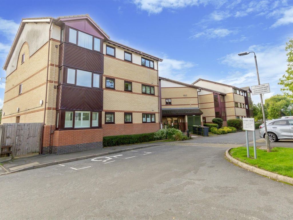 2 bed flat for sale in Sandby Court, Beeston, Nottingham NG9 Zoopla