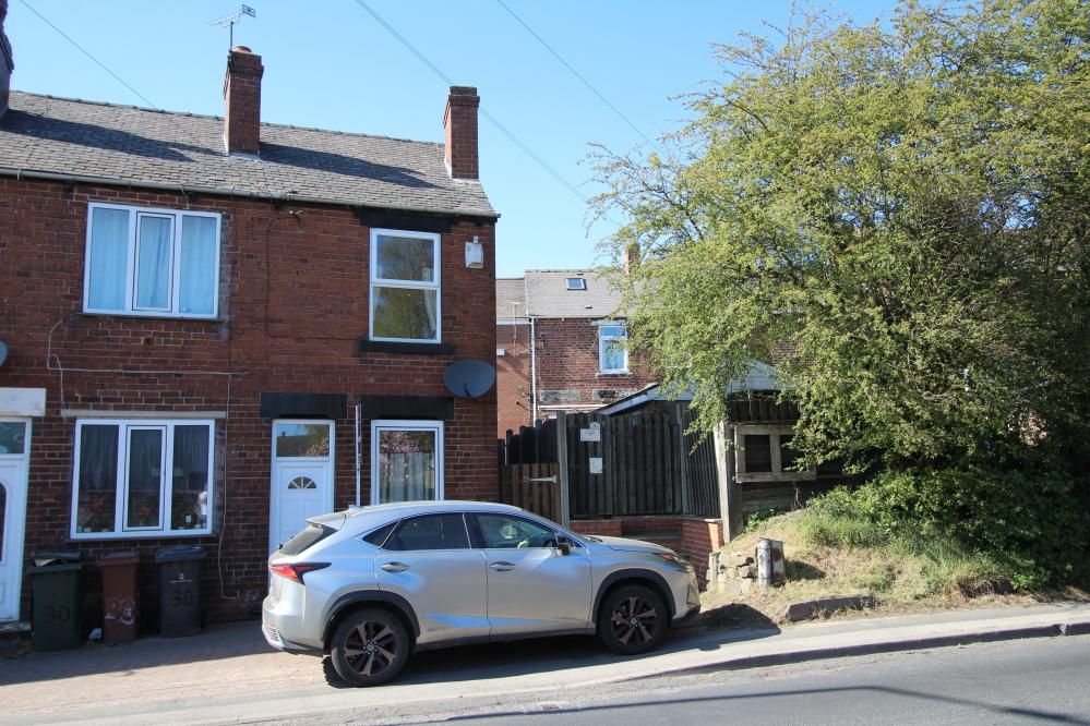 2 bed end terrace house to rent in Pontefract Road, Shafton, Barnsley