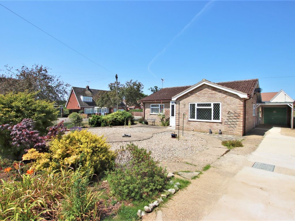 2 bed detached bungalow for sale in Rose Drive, Dereham NR20 Zoopla