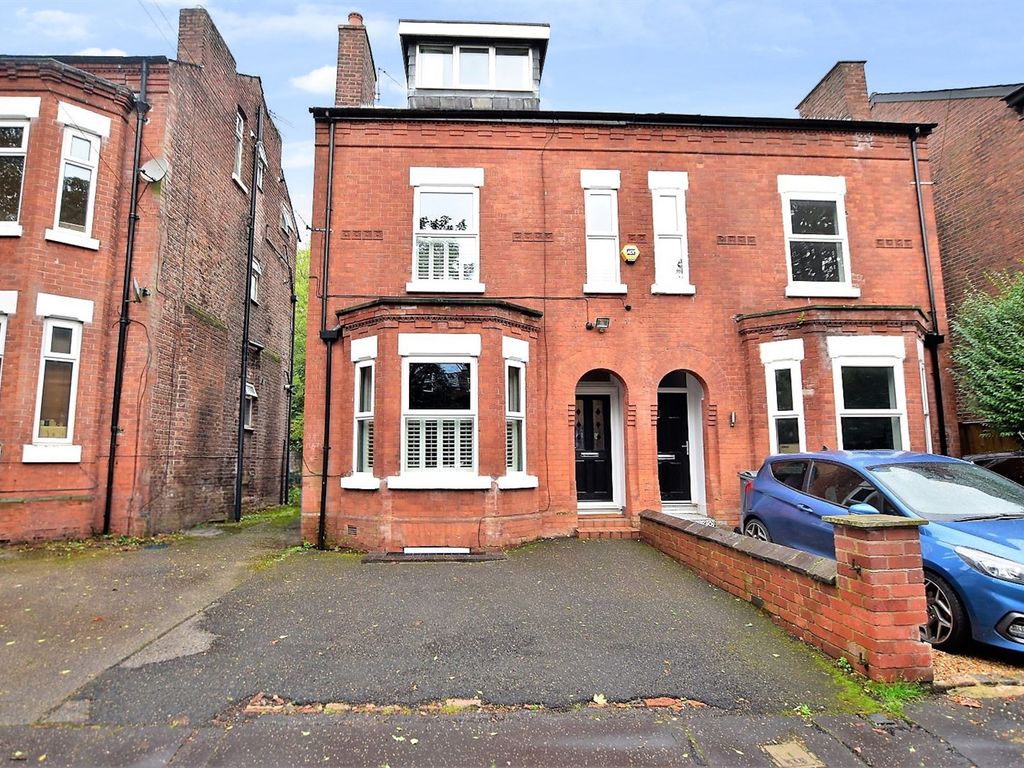 4 bed semidetached house for sale in Northen Grove, West Didsbury