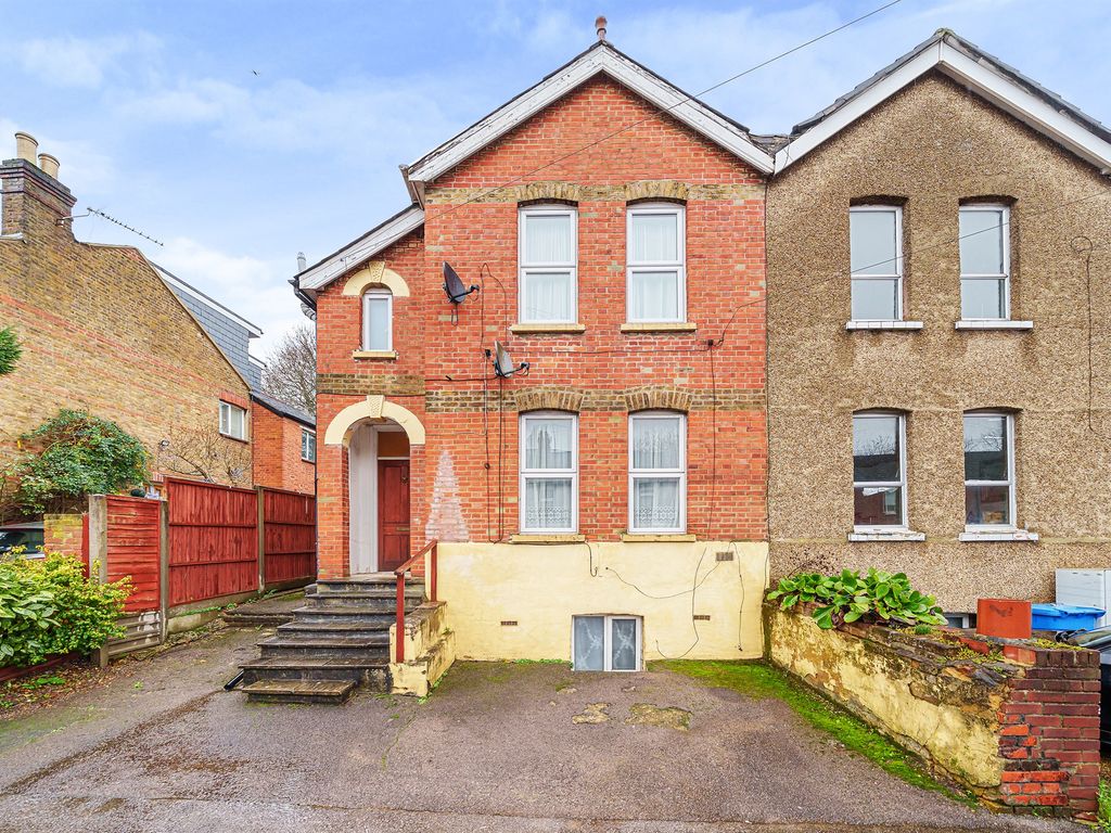 4 bed semidetached house for sale in Grenfell Road, Maidenhead SL6, £