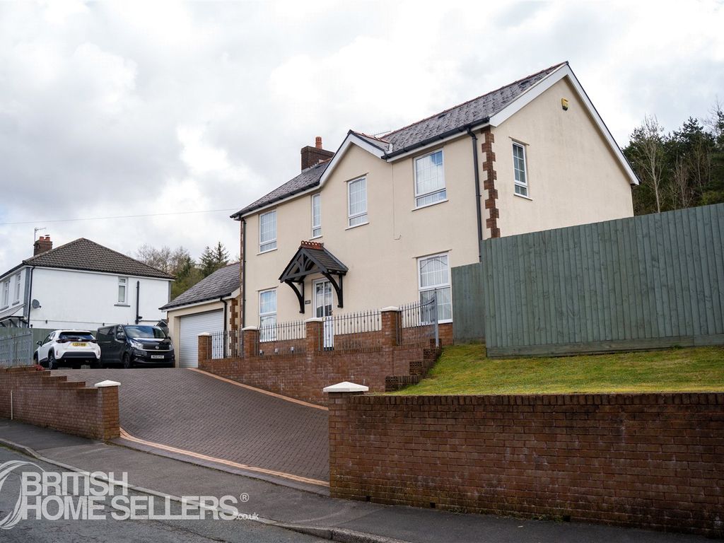 4 bed detached house for sale in Bethel Avenue, Tredegar