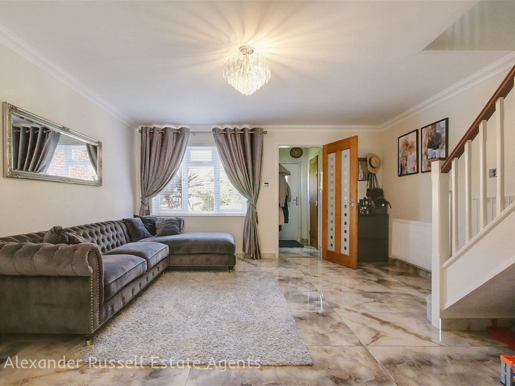 3 bed semidetached house for sale in Hill House Drive, Minster CT12, £325,000 Zoopla