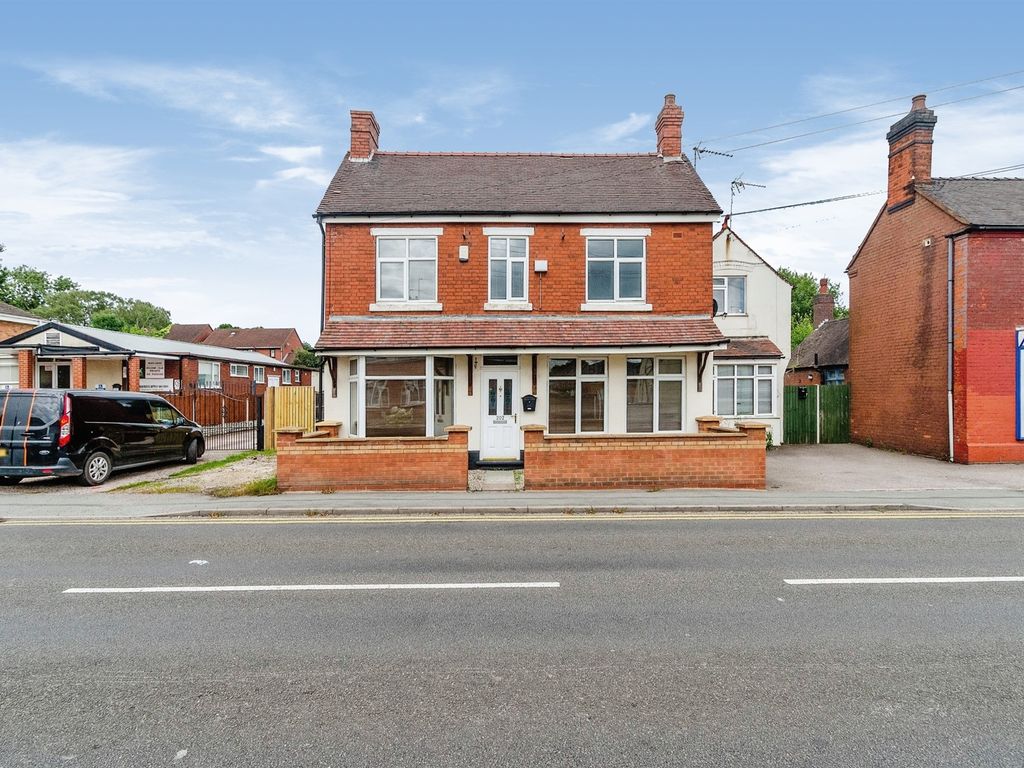 3 bed detached house for sale in Hednesford Road, Heath Hayes, Cannock