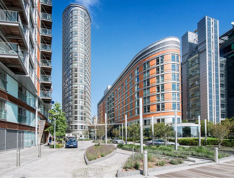 1 bed flat to rent in New Providence Wharf, London, Canary Wharf E14, £
