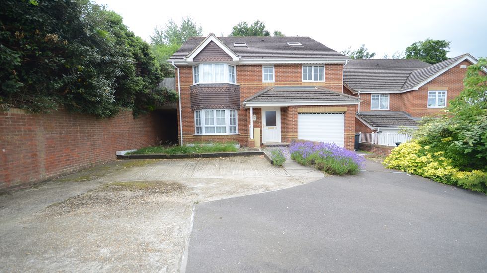 4 bed detached house to rent in Tymawr, Caversham, Reading RG4 Zoopla