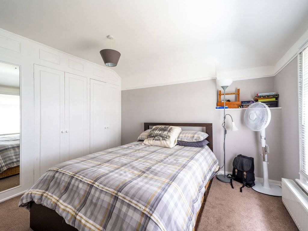 2 bed flat to rent in Thornton Hill, Wimbledon, London SW19 Zoopla