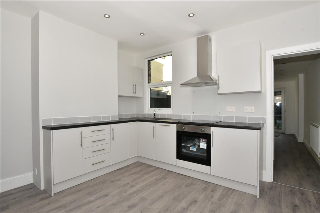 Kimberley Road, Gillingham, Kent ME7  