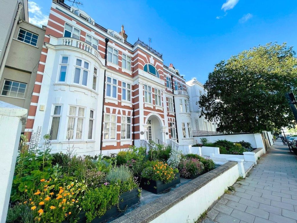 2 bed flat for sale in Abercorn Place, St Johns Wood NW8, £775,000 Zoopla