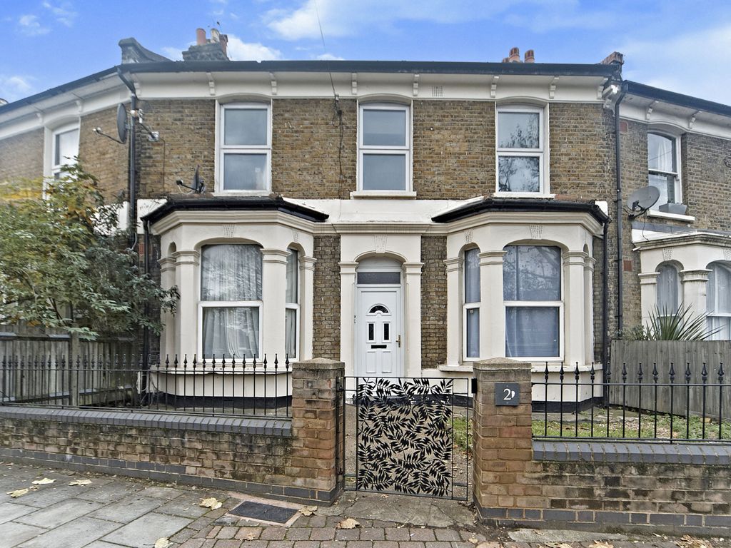 4 bed terraced house for sale in Meeting House Lane, London SE15 Zoopla