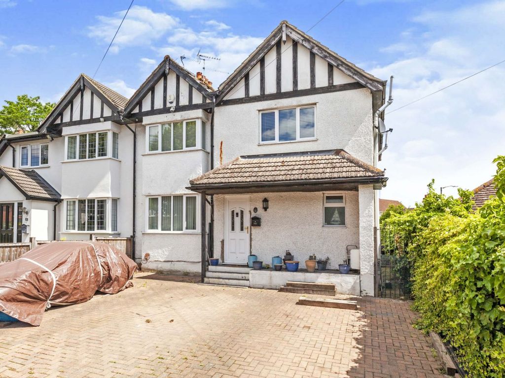 4 bed semidetached house for sale in Somerset Way, Iver SL0 Zoopla