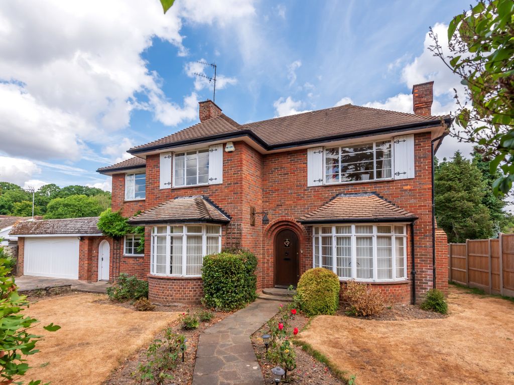 5 bed detached house for sale in Wood Drive, Chislehurst, Kent BR7 Zoopla