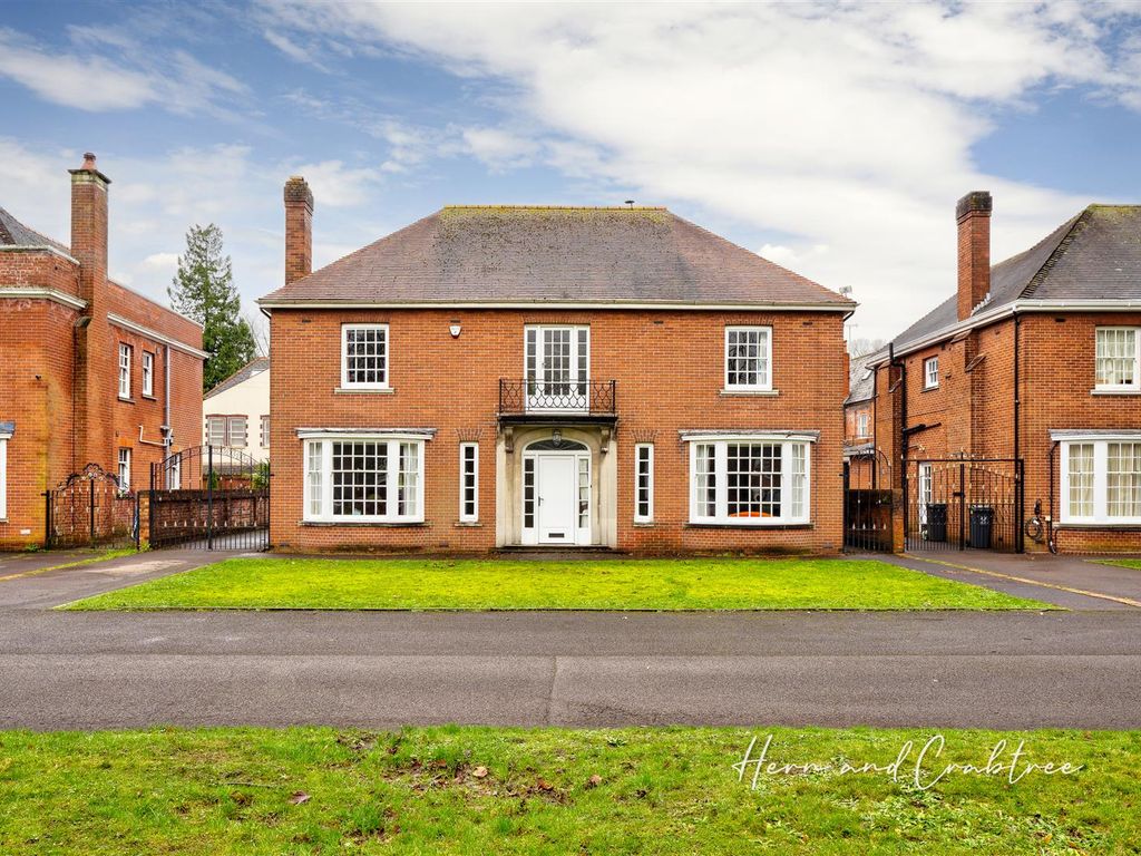 4 bed detached house for sale in Queen Anne Square, Cathays, Cardiff